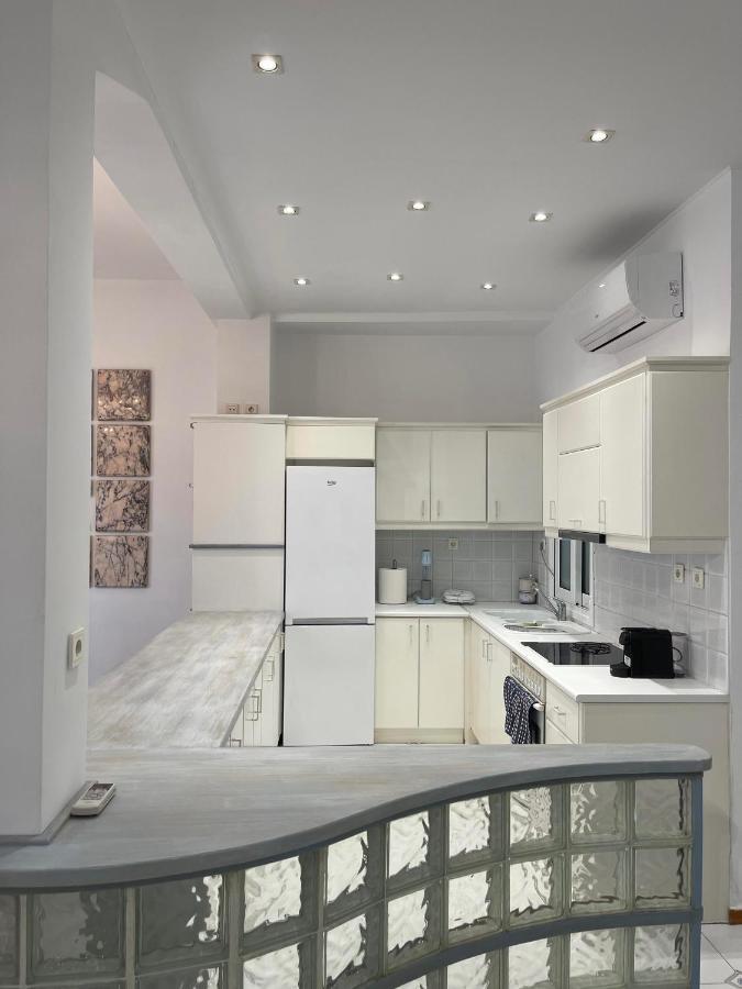 Dr. J. Spon Apartment Nafpaktos Exterior foto